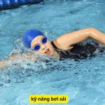 Hướng dẫn kỹ năng bơi sải chơi người mới tập bơi