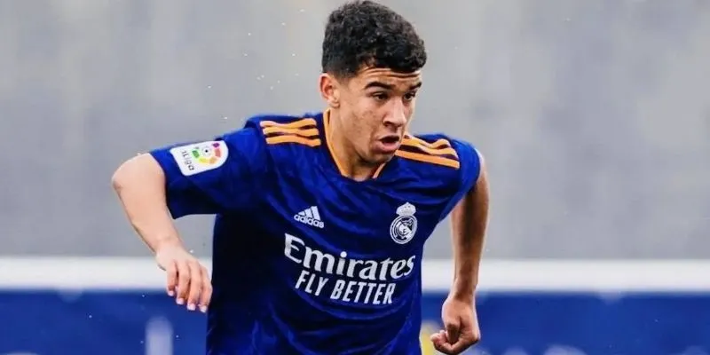 Đánh giá tương lai của Santiago