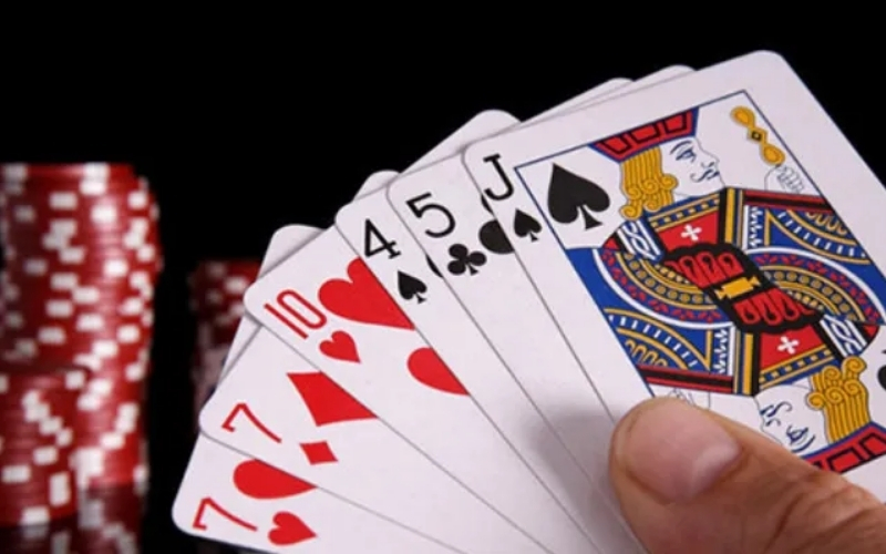 Mẹo sắp xếp bài đẹp để giành lợi thế lớn trong mỗi ván đấu