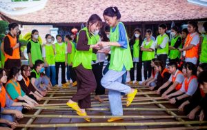 Tại sao các trò chơi dân gian lại có tính giáo dục cao?