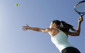 Vai trò của giấc ngủ đối với phản xạ của vận động viên quần vợt.